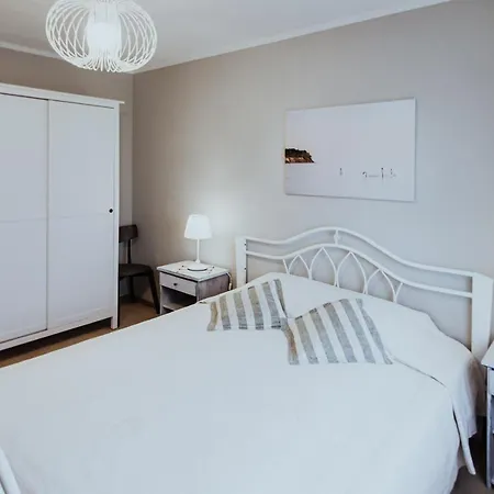 Lina Apartamenti Jurkalne Exterior photo