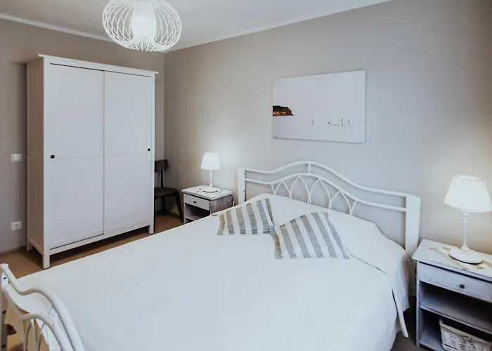 Lina Apartamenti